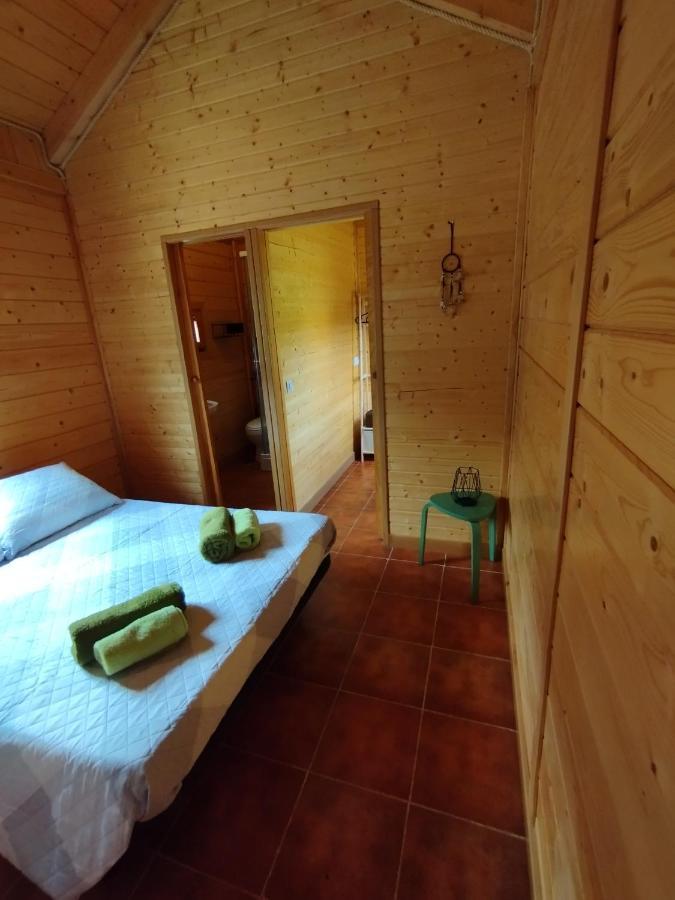 Camping La Zarapica - Palacios Del Sil Exterior photo